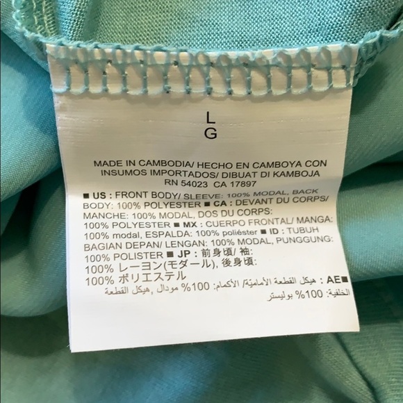 Old Navy Mixed Media Top NWT Size L - Picture 6 of 6